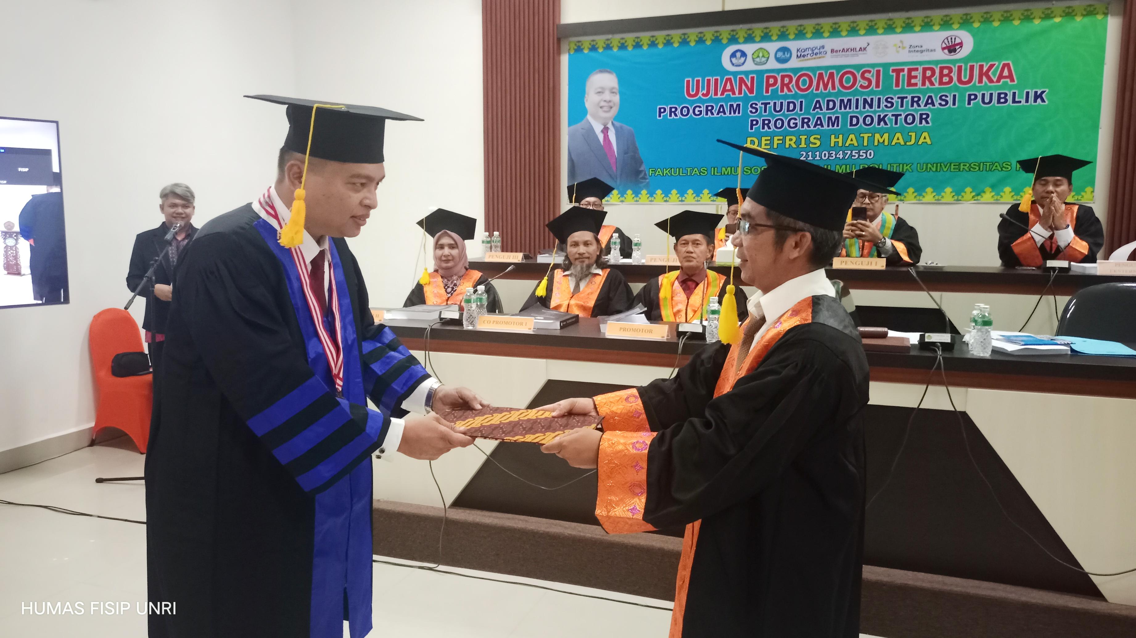 FISIP Luluskan Kandidat Doktor Pertama Program Doktor Administrasi Publik