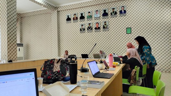 Prodi S1 Akuntansi FEB UNRI Perkuat Finalisasi Borang Akreditasi melalui Rapat Rutin