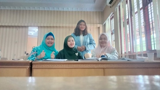 Mahasiswa S1 Akuntansi FEB UNRI Laksanakan Seminar Hasil