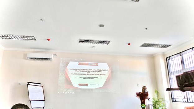 Fakultas Ekonomi dan Bisnis Universitas Riau Perkuat Komitmen Pembangunan Zona Integritas