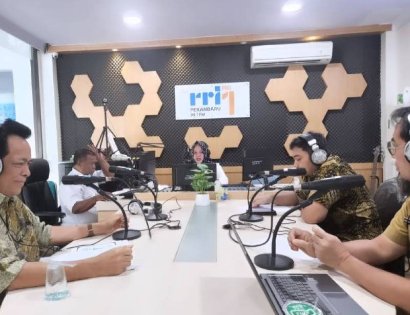 DIALOG INTERAKTIF : RRI SATIUN REGIONAL 1 PEKANBARU