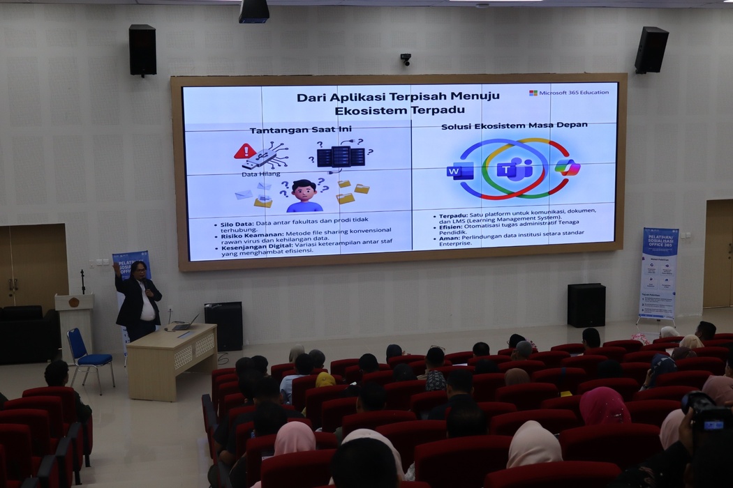Toward a Smart Campus: UPA TIK UNRI Holds Microsoft 365 Socialization for the Academic Community