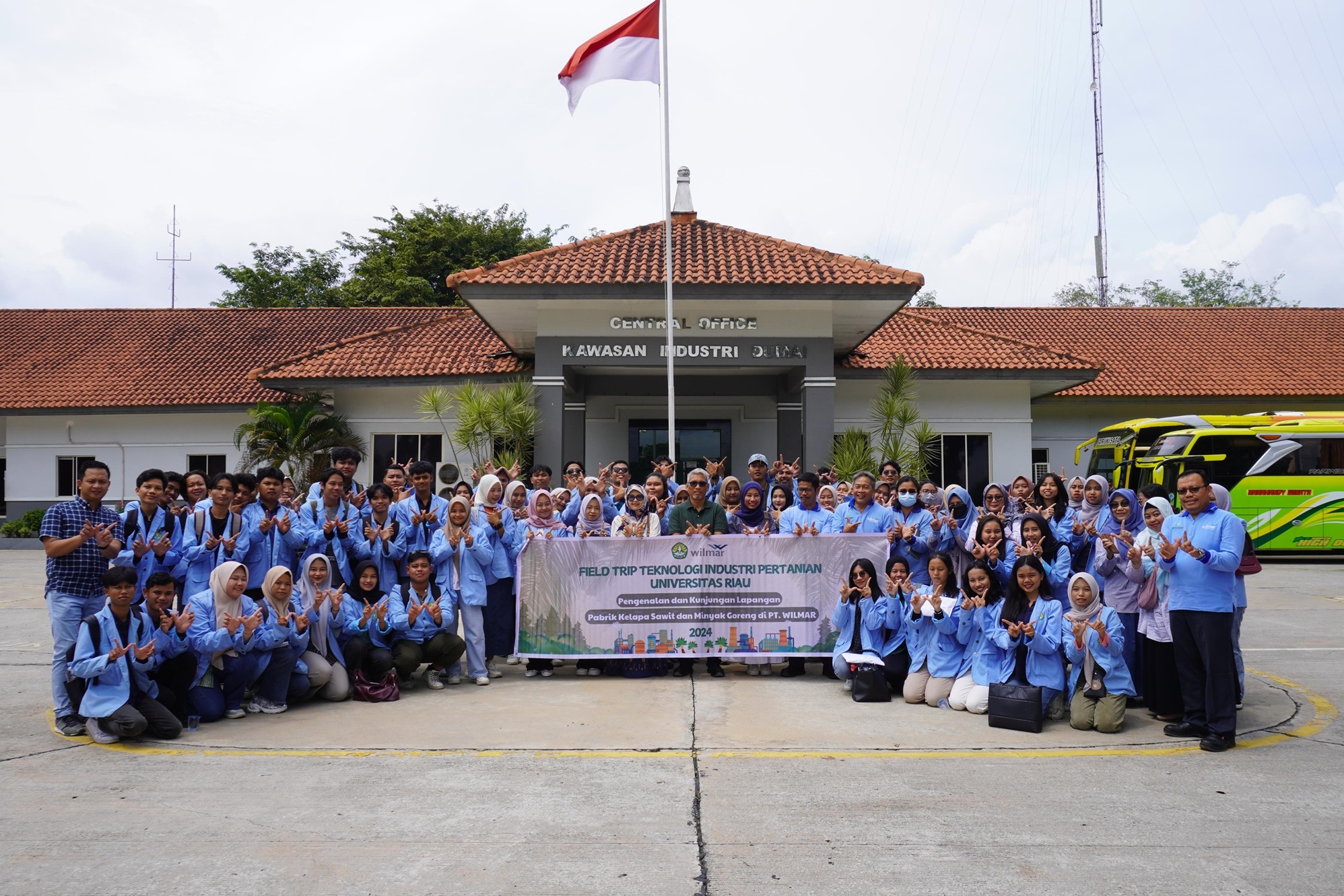 Mahasiswa Program Studi Teknologi Industri Pertanian Melaksanakan Kunjungan Industri Ke PT MURINI SAM SAM WILMAR GROUP Dumai