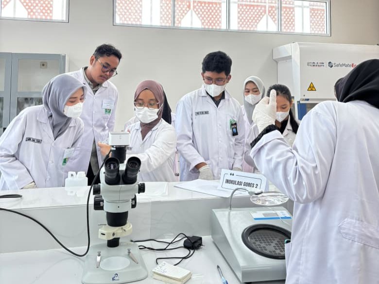 Pelatihan Praktik Good Laboratory Practice (GLP) 2026 Jurusan Teknologi Pertanian