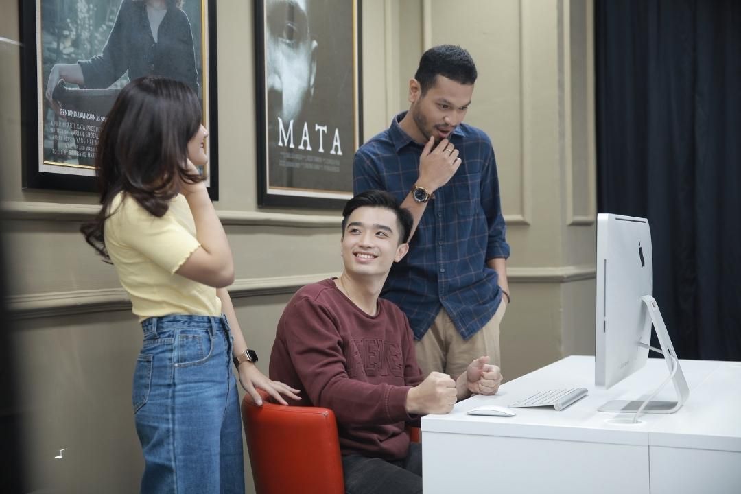 Bisnis Digital Solusi Kesuksesan Di Era Digital Lspr Bisnis Digital Solusi Kesuksesan Di Era Digital Lspr