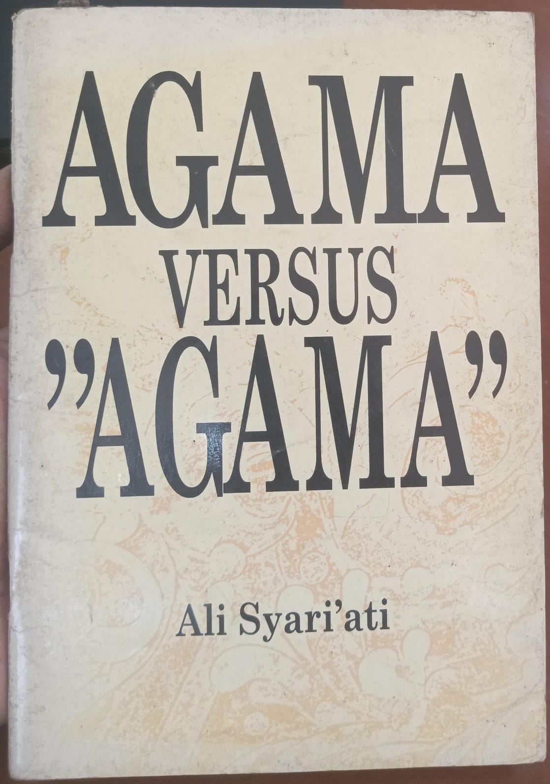 Agama versus "agama"