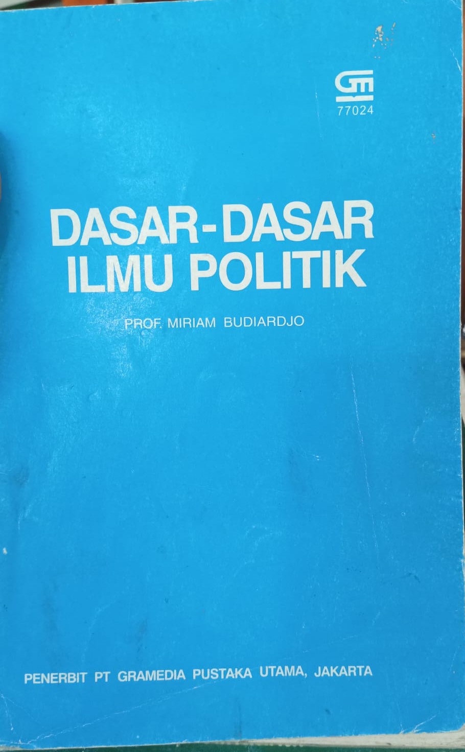 Dasar-dasar ilmu politik