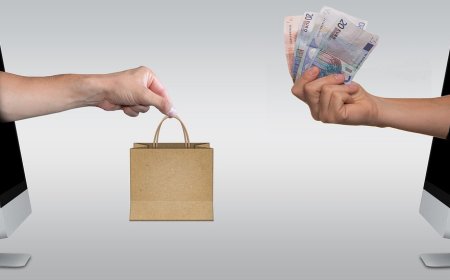 Peran E-Wallet dalam Mendorong Transaksi UMKM di Era Digital