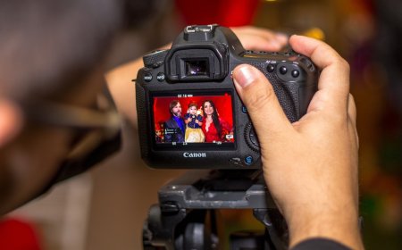 Fotografer Lokal di Indonesia Manfaatkan Media Sosial untuk Pameran Virtual