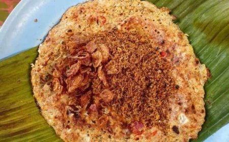Makanan Tradisional Betawi: Kerak Telor dan Ritualnya