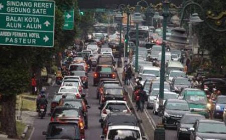 Bandung, Kota Paling Macet di Indonesia : Apa Penyebab dan Solusinya?