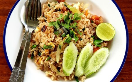 Sejarah Kuliner Tradisional: Nasi Goreng Indonesia