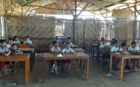 Sekolah di Tengah Keterbatasan: Gubuk Sederhana yang Menjadi Cahaya Pendidikan di NTT