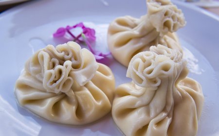 Khinkali: Pangsit Khas Georgia yang Tidak Boleh Dimakan Habis