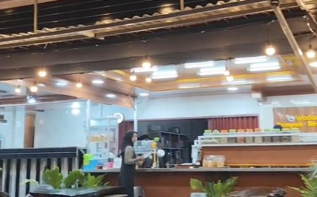 Glompong Cafe n Resto Metro: Meracik Rempah Nusantara Jadi Minuman Sehat dan Penuh Budaya