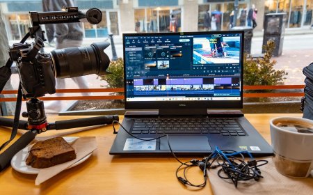 Bisnis Konten Kreator Tak Ada Matinya! Begini Cara Jadi YouTuber Andal di Era Digital