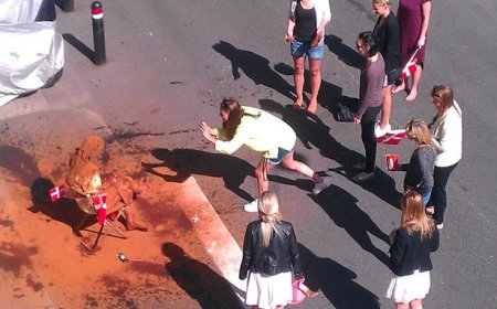 Tradisi Unik Denmark: Ulang Tahun ke-25 “Diserang” Kayu Manis