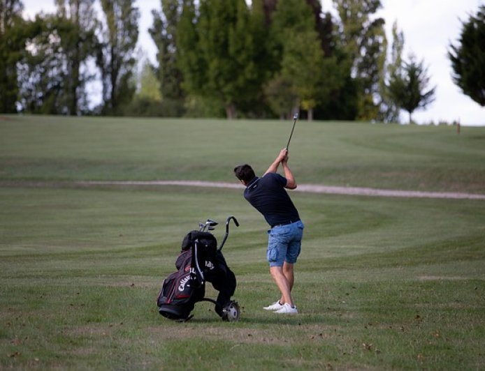 Manfaat Bermain Golf Bagi Kesehatan Tubuh