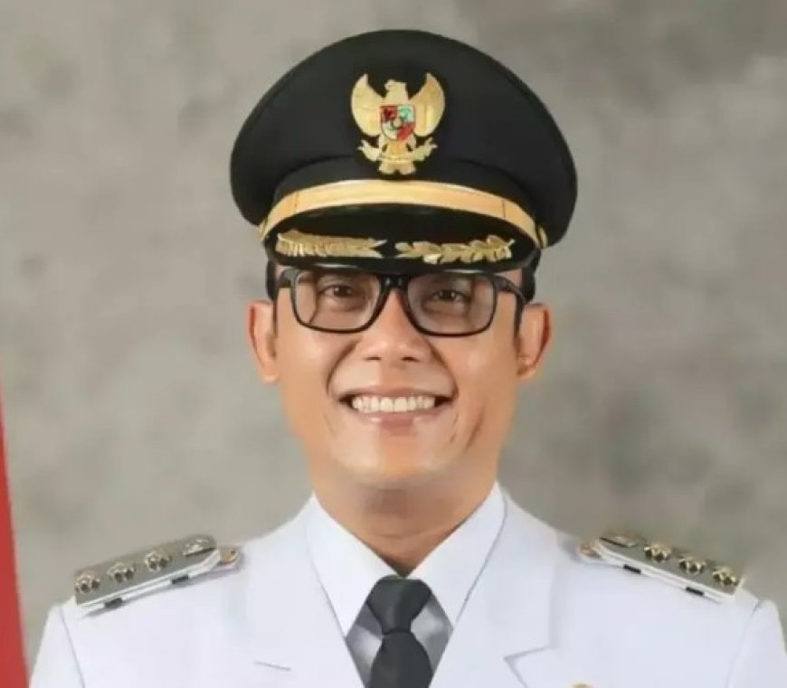 Bupati Lampung Tengah Bayar Utang Kampanye Pakai Uang Suap Proyek