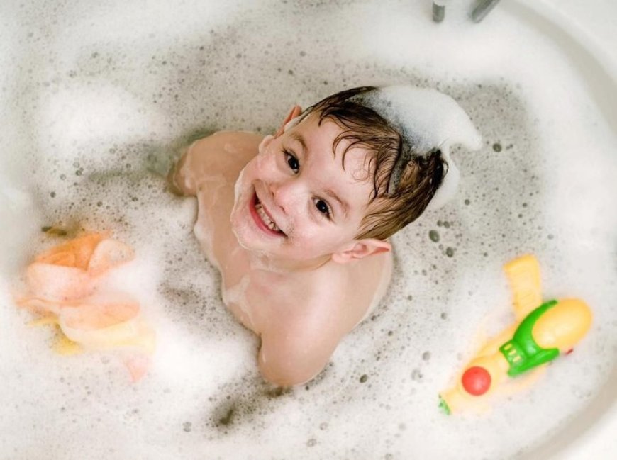 Jangan Terlalu Sering Mandi: Kebiasaan Sehari-hari yang Diam-diam Melemahkan Tubuh