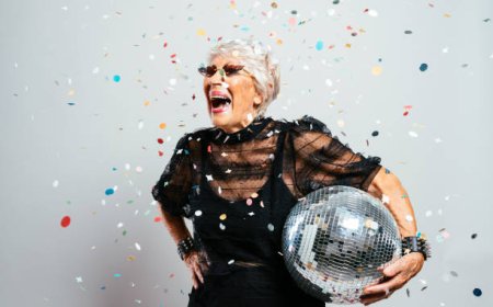 Startup China Klaim Temukan Pil Umur Panjang hingga 150 Tahun