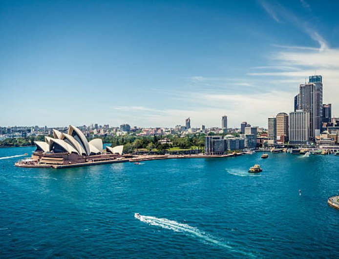 Australia Batasi Akses Media Sosial bagi Remaja di Bawah 16 Tahun