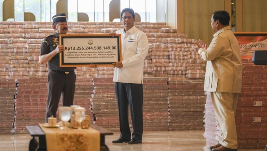 Rp13,2 Triliun Hasil Sitaan Kasus Korupsi CPO, Bisa Renovasi Ribuan Sekolah