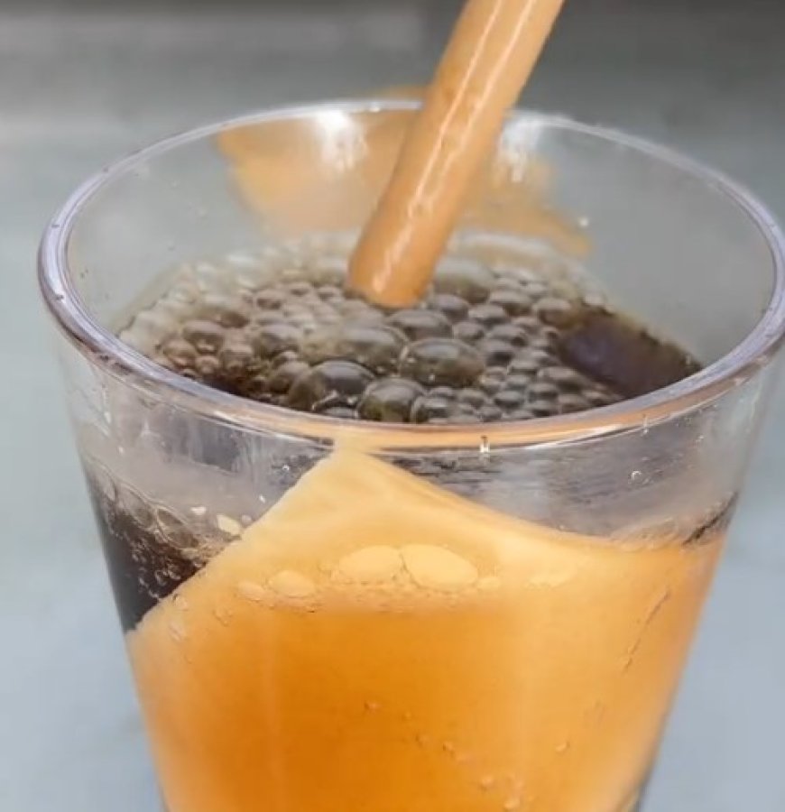 Cheese in a Coke—Seriusan Ini Minuman?