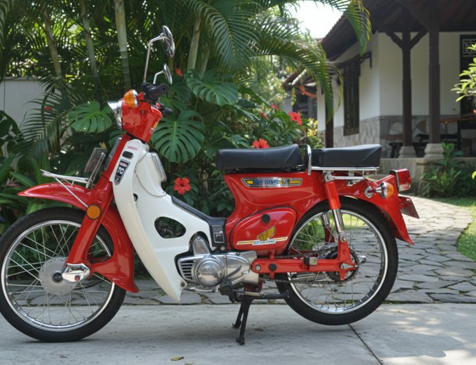 Honda C70 “Pitung”, Motor Kecil yang Menyimpan Ingatan Besar