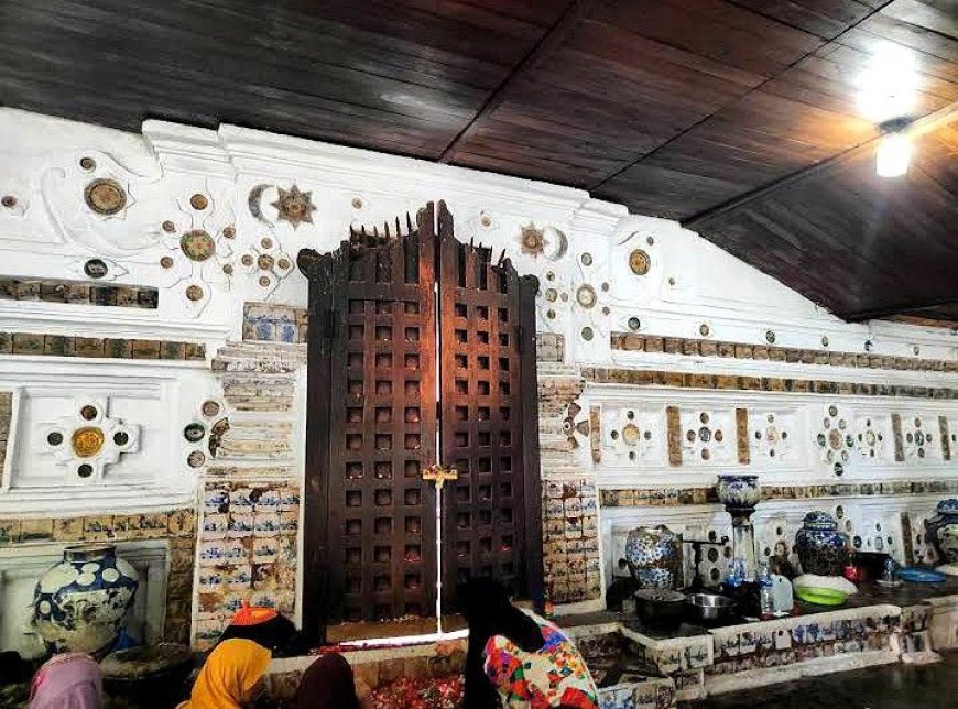 Bukti Cinta Beda Agama Paling Epik di Cirebon: Kisah Putri Ong Tien dan Sunan Gunung Jati