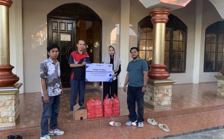 FIFGroup Cabang Kalianda Berbagi Takjil, Wujud Kepedulian di Bulan Ramadan