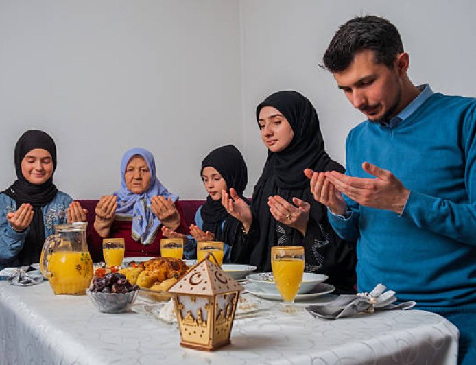 Tips Berbuka Puasa agar Berat Badan Tidak Naik Selama Ramadan