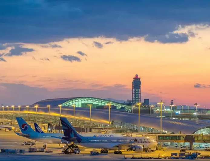 Kansai Airport Pecah Rekor: 30 Tahun Tanpa Koper Hilang, Apa Rahasianya?