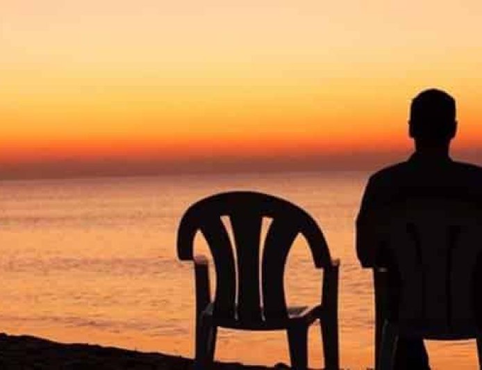 Perusahaan China Ancam PHK Karyawan yang Masih Jomblo!