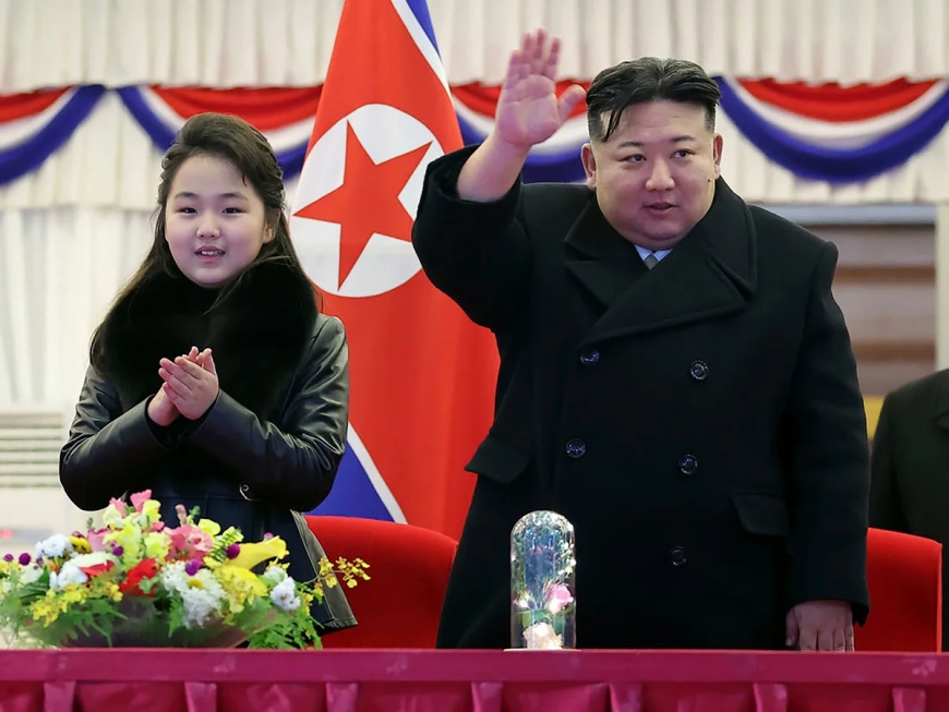 Kim Jong Un dan Peran Kim Ju Ae: Sinyal Suksesi di Balik Strategi Militer Korea Utara