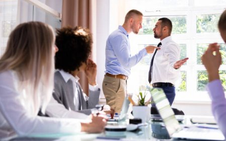 Dunia Kerja Jakarta Lagi “Aneh”? Gen Z Disalahkan, Senior Tersingkir