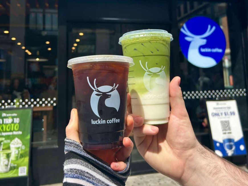 Luckin Coffee Gandeng Kepulauan Banggai sebagai Pemasok Eksklusif Kelapa untuk Produk Berbasis Santan