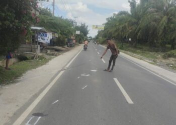 Polsek Tanah Jawa Evakuasi dan Olah TKP Kecelakaan Lalu Lintas di Nagori Marubun Jaya