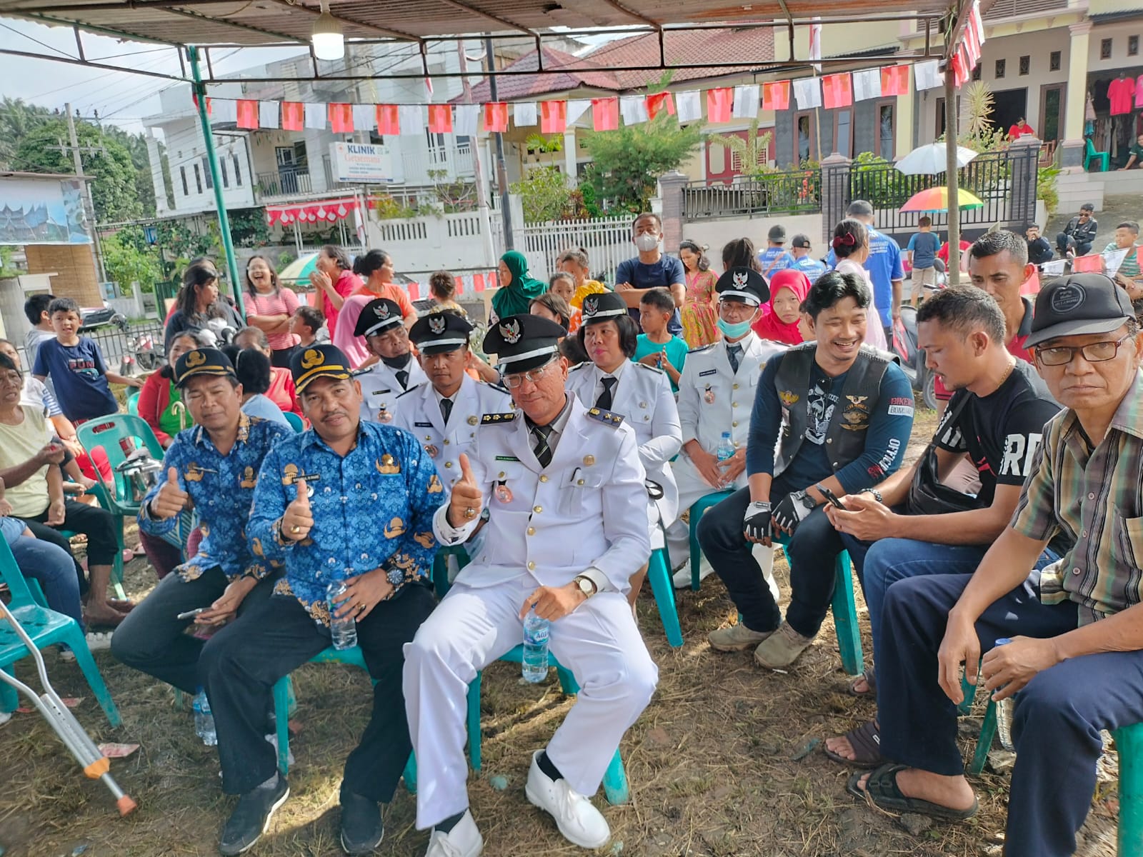 Camat Sitalasari Bawa Seluruh Lurah Jumpai Warga di HUT ke-78 Kemerdekaan RI