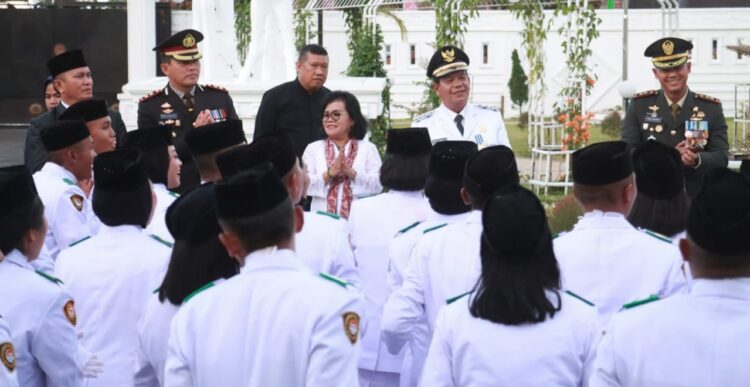 Sampaikan Terima Kasih Kepada Paskibraka, Bupati Simalungun: "Anggota Paskibraka itu, seorang Pejuang dan Petarung"