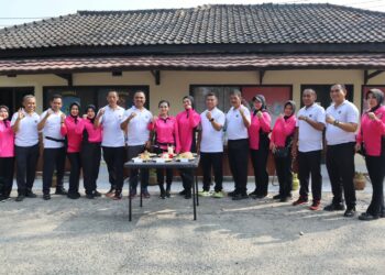 Memeriahkan HUT Republik Indonesia Ke-78 , Polres Way Kanan Gelar Olahraga Bersama