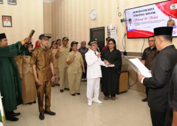 Wali Kota dr Susanti Dewayani SpA Melantik 9 Pejabat Eselon IV di Pemko Pematang Siantar 