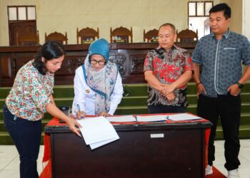 Wali Kota dr Susanti Tandatangani Nota KUA-PPAS P-APBD TA 2023