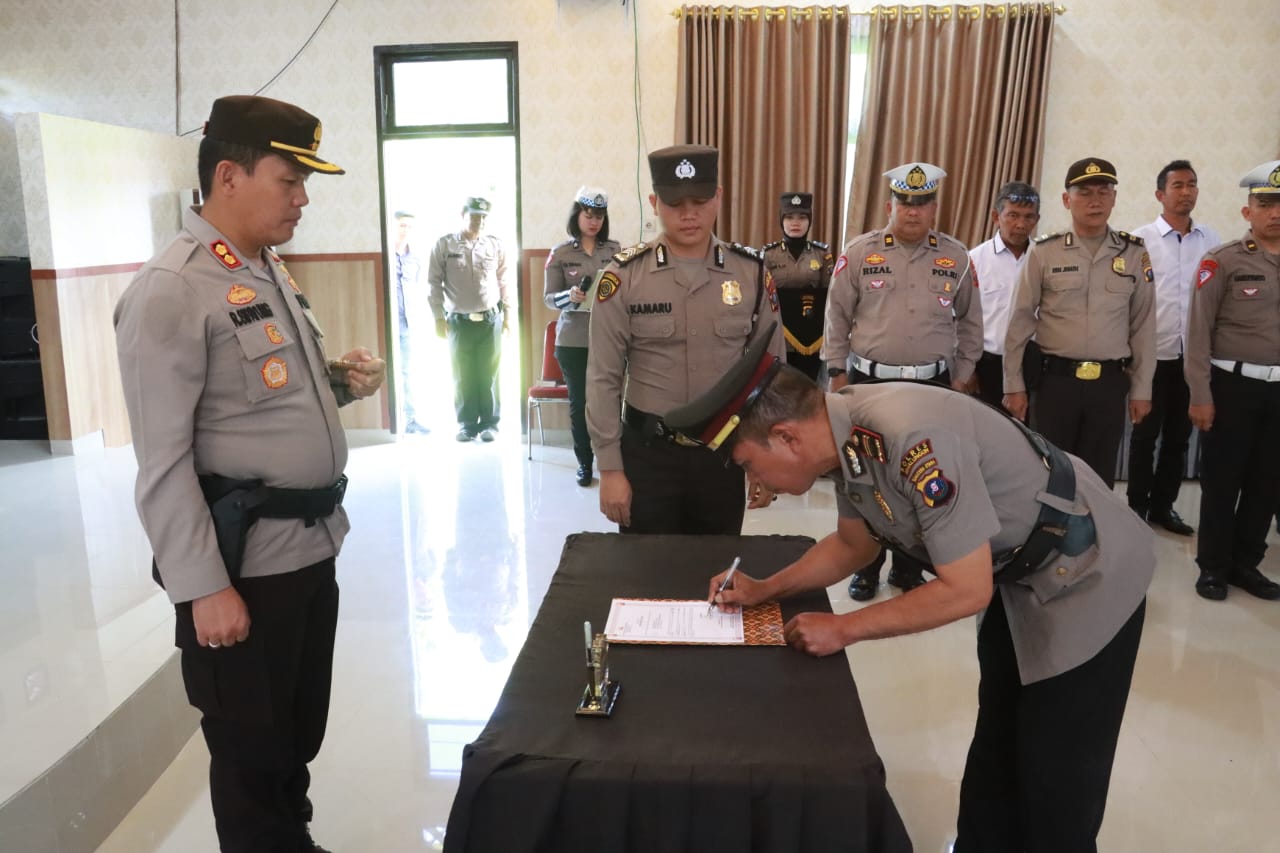 Pelantikan Kasat Pam Obvit, Kapolres Simalungun Harapkan Pariwisata Meningkat Dengan Rasa Nyaman Pelantikan Kasat Pam Obvit, Kapolres Simalungun Harapkan Pariwisata Meningkat Dengan Rasa Nyaman