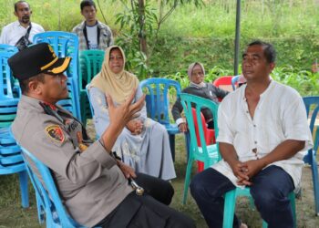 Kapolres Siantar Kunjungi Rumah Siswa SMA N 6 Korban Tewas Terseret Banjir