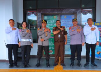 Kapolres AKBP Yogen Heroes Baruno Silaturahmi ke Kejari Siantar