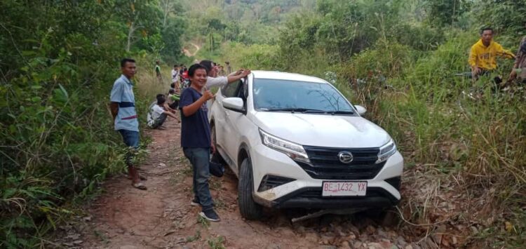 Aksi Kejar-kejaran dengan Polisi, Pengendara Mobil Terios dan Shabu-shabu Diamankan Polres Way Kanan