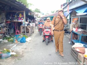 Siantar Sitalasari Maksimalkan Pencapaian Target PBB dengan Beri Imbauan di Ruang Publik Siantar Sitalasari Maksimalkan Pencapaian Target PBB dengan Beri Imbauan di Ruang Publik