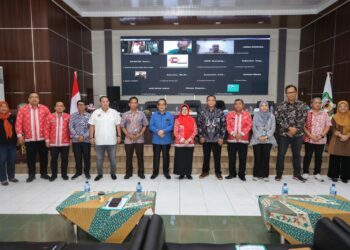 Wali Kota saat Menghadiri Konsultasi Publik Tahap I Penyusunan RDTR dan KLHS Kota Pematang Siantar