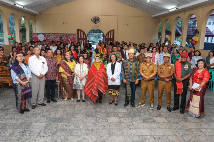 Wali Kota Pematang Siantar Menghadiri HUT GPIB Maranatha